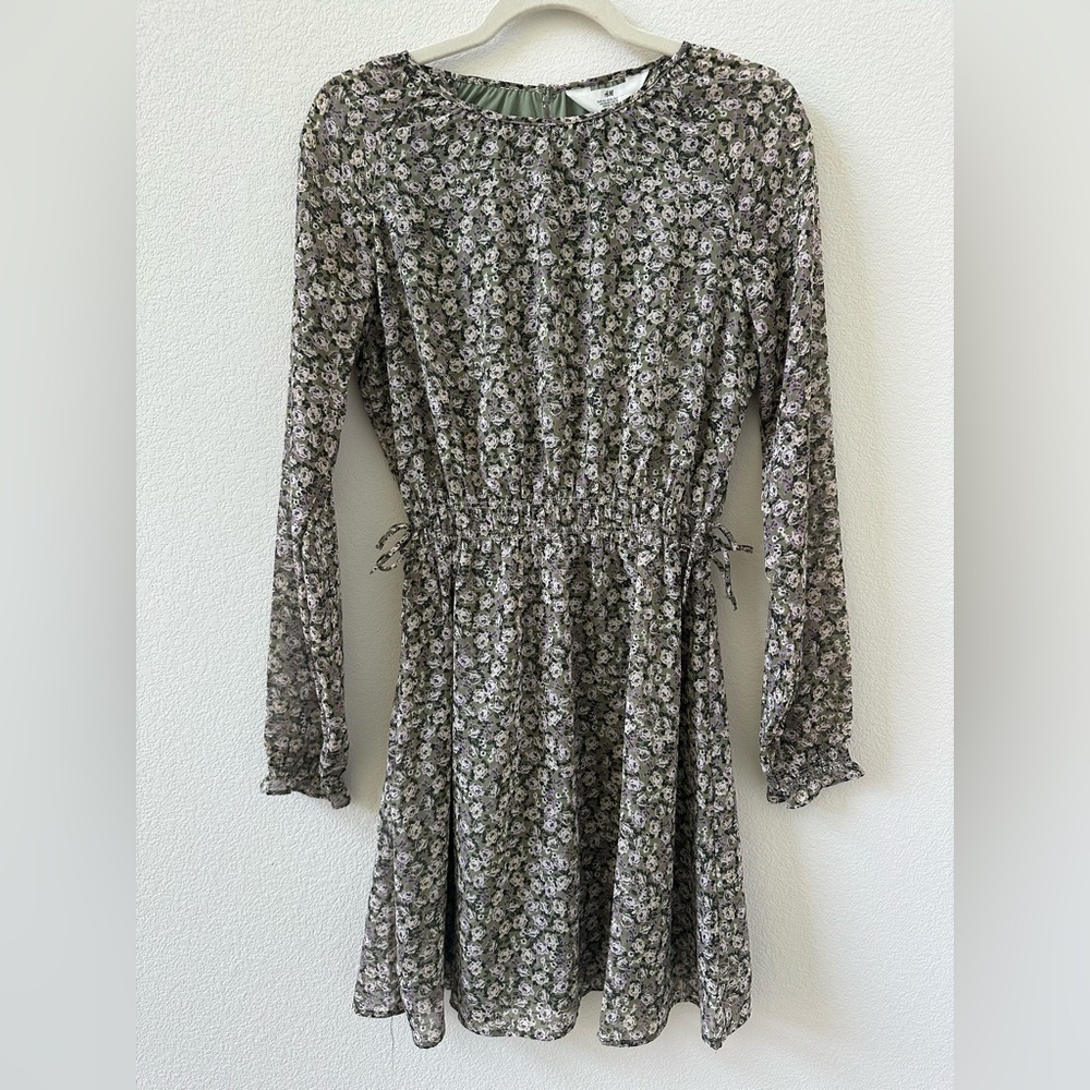 H&M Green and Purple Floral Blouse
